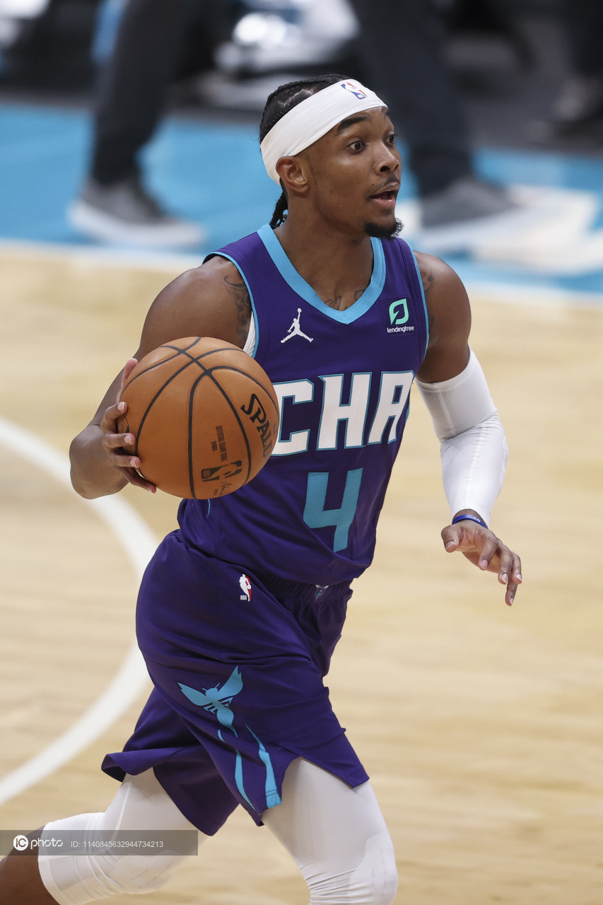 注册领彩金-夏洛特黄蜂今夜强势反弹圣安东尼奥马刺冲刺阶段战术微调，巴塞罗那更衣室发声备战亚冠直接炸裂的简单介绍